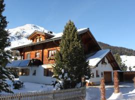 B&B Haus im Sand, hôtel à Davos près de : Pischabahn