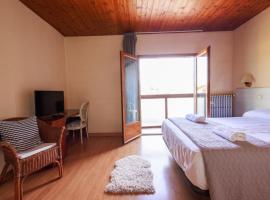 벨베르 데 세르다니아에 위치한 호텔 Hotel Bon Repos