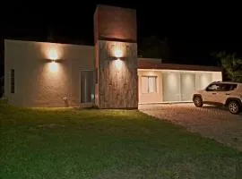 Casa en Costa Esmeralda EC451