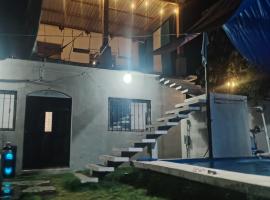 Chalet, Hotel Familiar o Casa de Descanso โรงแรมในEscuintla