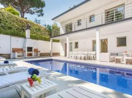 Villa Palmbeach by Interhome