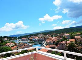 Apartments Ena, hotel v destinaci Vrboska