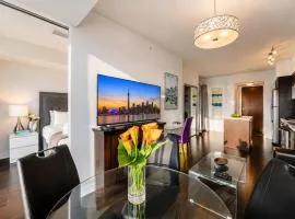 Altitude Suites on Yonge - Downtown Toronto Near SickKids & Eaton Centre