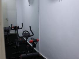 MAZ luxury apartments, hotel in Baruwa