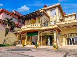 Collection O near Living World Pekanbaru formerly UIN Suska