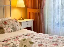 Rose Cottage Comfort Stay near SM Batangas