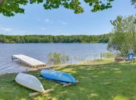 Boating & Swimming On-Site! Lakefront in Cadillac