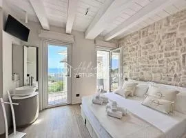 303 - MARENOSTRUM COSTARELLA LUXURY SUITES - CAMERA SUPERIOR - SPIAGGIA E NAVETTA PRIVATA AL WHITE BEACH OMAGGIO dal lun al ven fino al 2 agosto