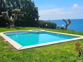 Elegante alojamiento cerca de Vigo y playas, hotel din Oya