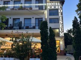 Hotel COLISEUM, хотел в Калафат