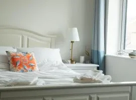 B&B with private jacuzzi bath near Legoland, Windsor, Bray
