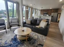 Beautiful Mountain Views in the Heart of Evergreen