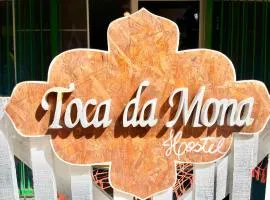 Toca da Mona Roots Hostel
