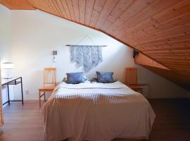 Holidayhome RintintinTahko, hotel din Tahkovuori