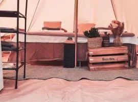 Bushcraft Glamping Møn with Stunning Sunrise View