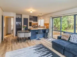 Snow Retreat - Waimarino Holiday Home