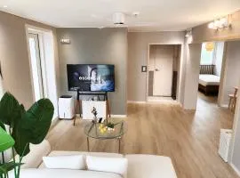 #FreeParking #SpaciousHome #3Bedrooms #FreeNetflix