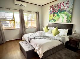 Kliprand Guest House, hotel v mestu Springbok