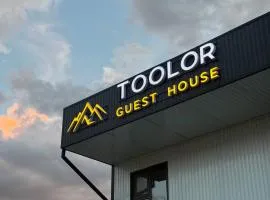 TOOLOR Guest House