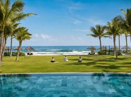 Royal Beachfront Resort Danang, hotel v destinaci Dien Ban