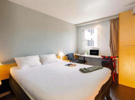 ibis Mulhouse Ile Napoleon: Sausheim şehrinde bir otel