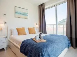 Bentley Holiday Apartments - West One