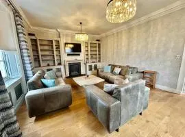 Elegant City Stay at St Annes Court