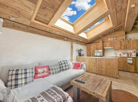Matterhorn Alpine Hideaway, Cozy Renovated Condo, хотел в Цермат