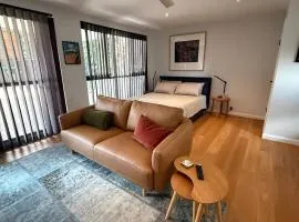 Modern Studio