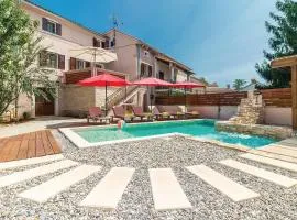 Holiday House Radigosa