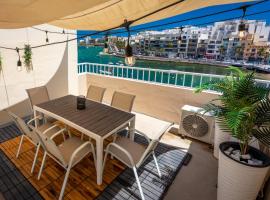 MARSASKALA Seafront Townhouse with Roof Terrace, hotel em Marsaskala