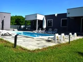 Apartment 2 in Villa zain with shared swimming pool