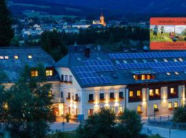 Ferienwelt Bogensperger, Hotel in Mariapfarr