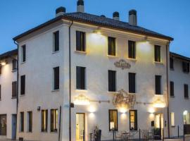 Hotel Italia, hotel v mestu Sacile