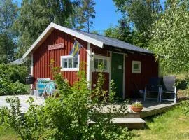 Rofylld oas nära Norrtälje - frukost erbjuds