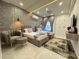 Hotel Naim Wakeel