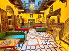 Riad Las Mil y una Noches 1 Tetuan, hôtel à Tetouan