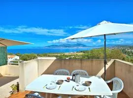 The Terrace of the Gulf of Ajaccio - Welkeys