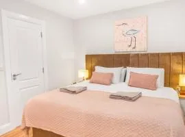 Gardiner House Accommodation - Room 2