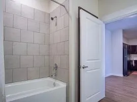 Private Room in Plano