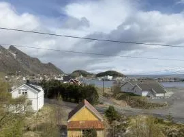 Cosy retro house in Lofoten