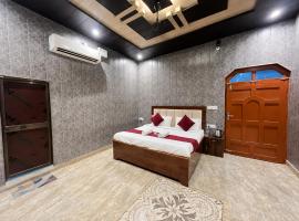 Ayodhya में, होटल Hotel Shreeji Palace - Ayodhya