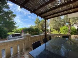 Charming House near the Sea in Torre Pali.