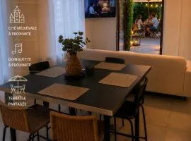Appartement Terrasse à Mennetou sur Cher "La Cité Médiéval