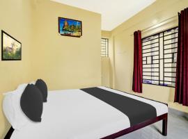 Hotel 83052 O Souparnika Residency, khách sạn ở Pathanāmthitta