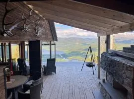 Exclusive Cabin - Lake Views - Sauna - EV Charger