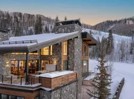Golden Peak Penthouse