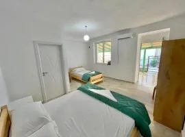 Lukova rooms