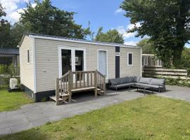 4 Person Chalet Lauwersoog SI 84, ξενοδοχείο σε Lauwersoog