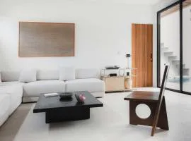 NEW 2BR Modern Quiet Canggu villa near Nirvana